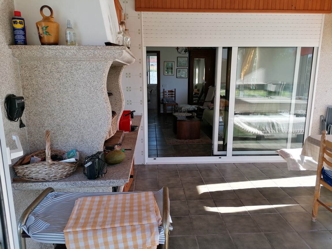 Chalet for sale in Ribadumia