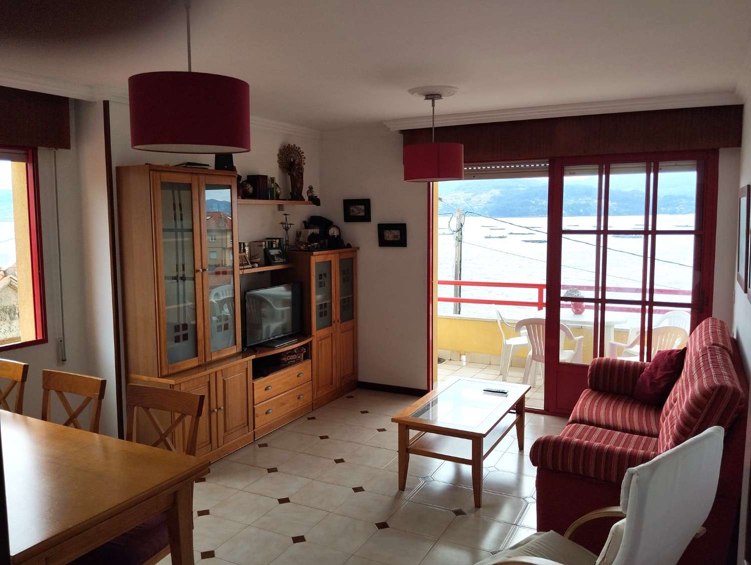 Raxo: A7099: Poio ... Nádherný dům s výhledem na moře. . . s výhledem na Ria de Pontevedra...