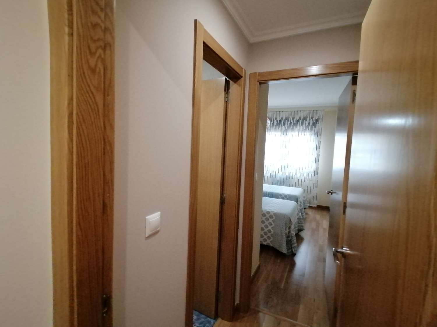 Sanxenxo: Piso de alquiler para todo el año, 2 dormitorios con garaje, piscina comunitaria....