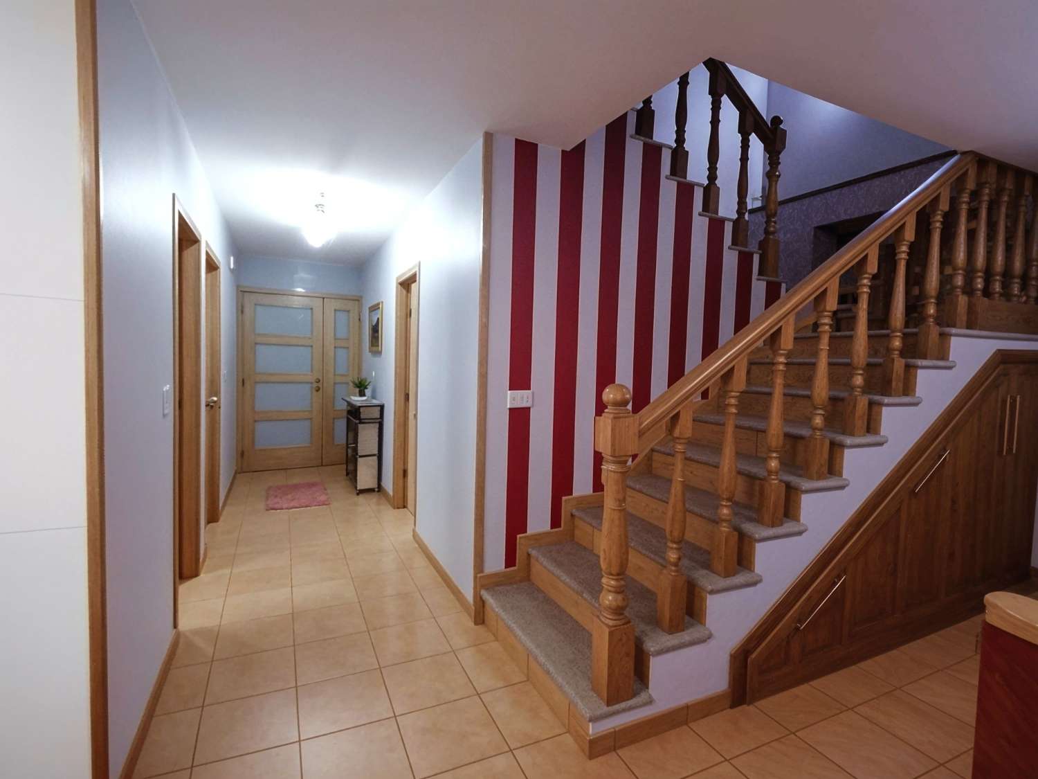 Vilaxoan: coqueta casa muy céntrica, se ofrece en alquiler para larga temporada