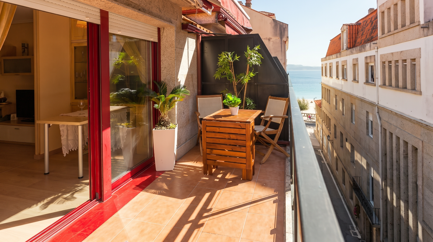 Sanxenxo: A7295: Atico con terraza a 10 mts de Silgar