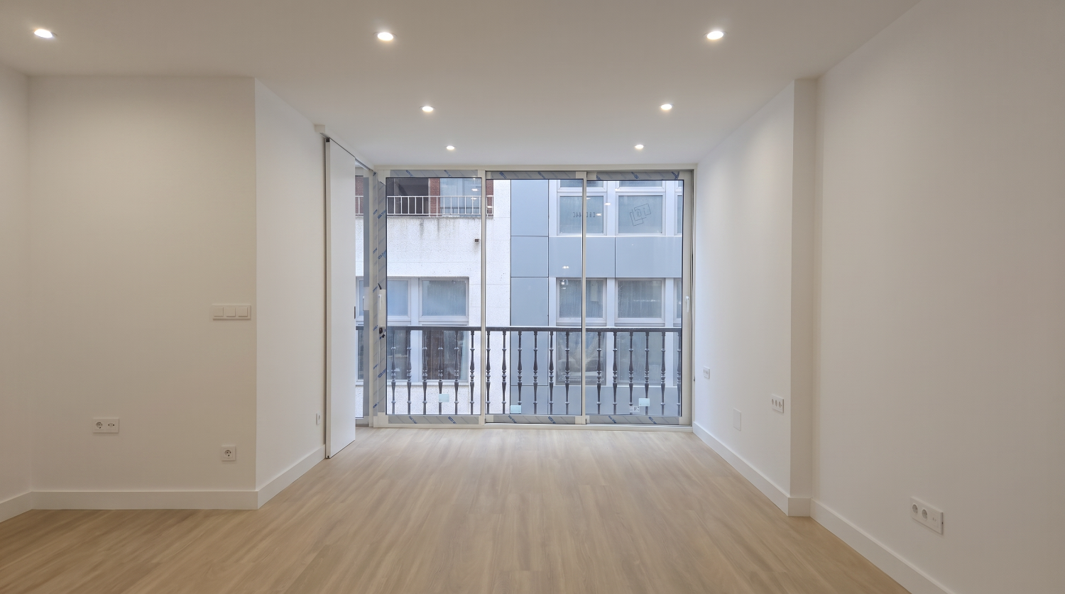 Sanxenxo: vi sælger nyligt renoverede loft...