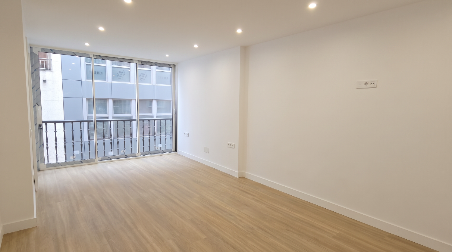 Sanxenxo: vi sælger nyligt renoverede loft...