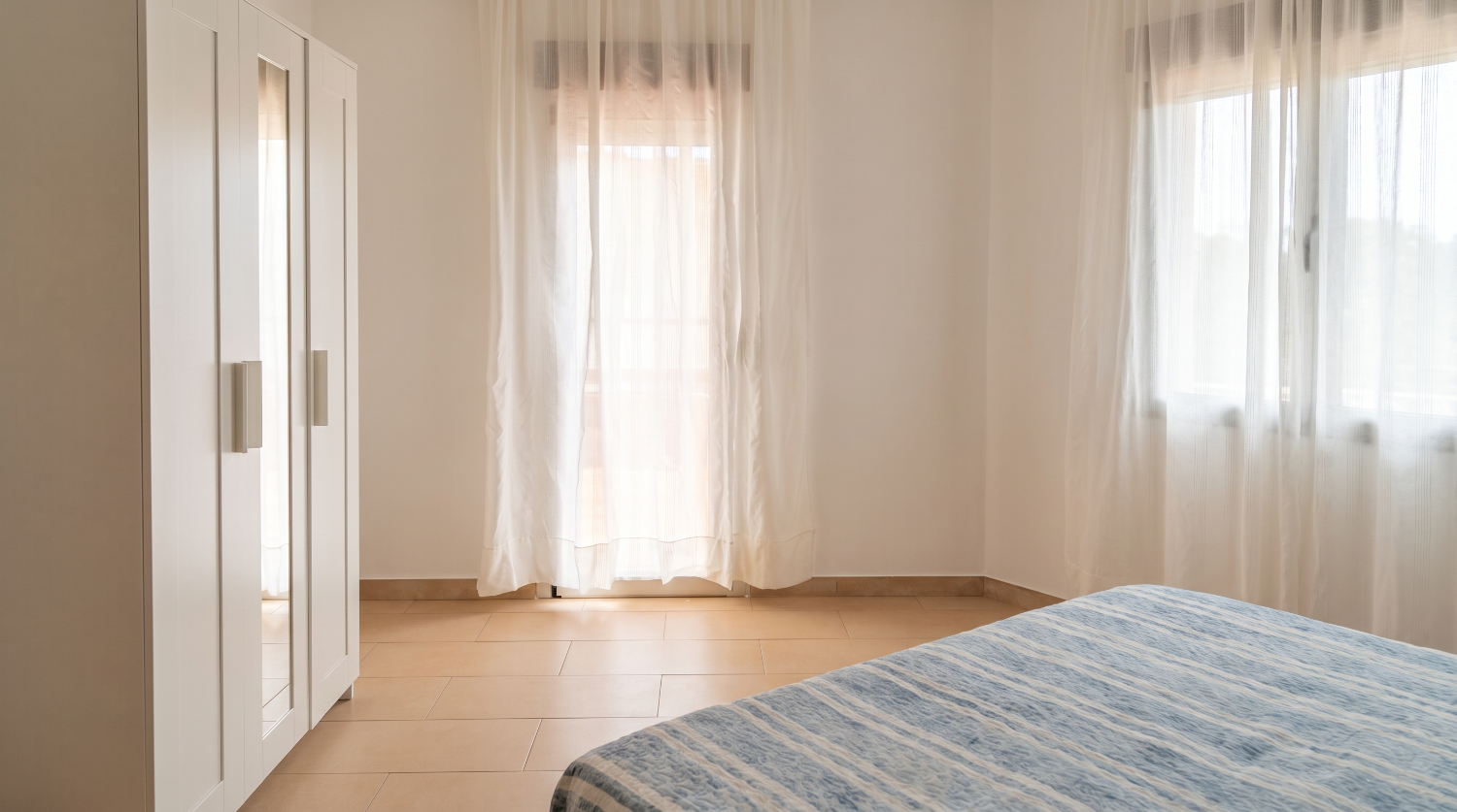 Sanxenxo: very spacious renovated apartment a few meters from the Madama.... Do you know him..?
