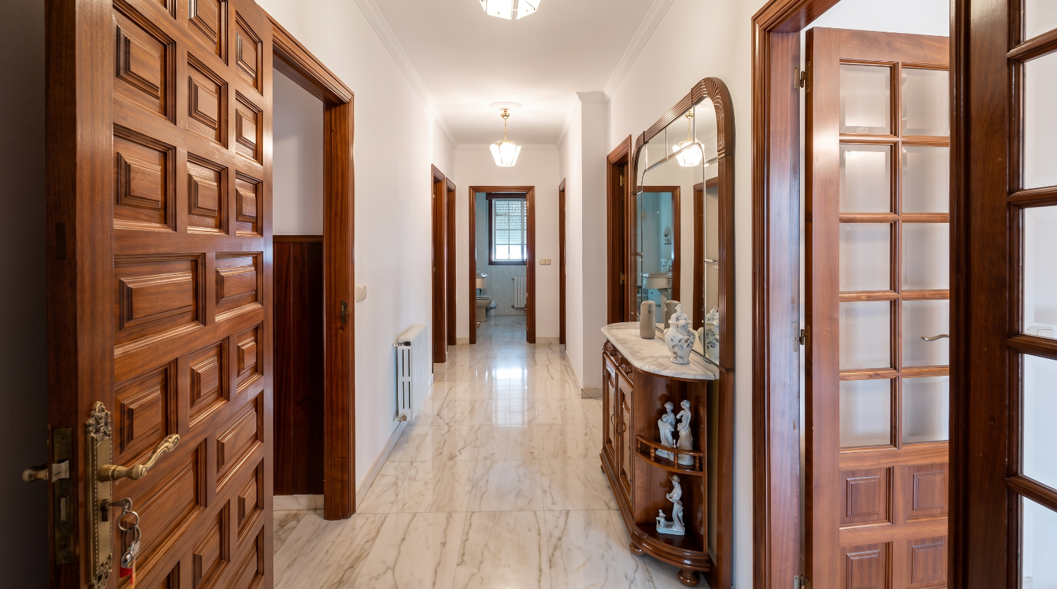Meis: Casa - chalet independiente con finca en Mosteiro