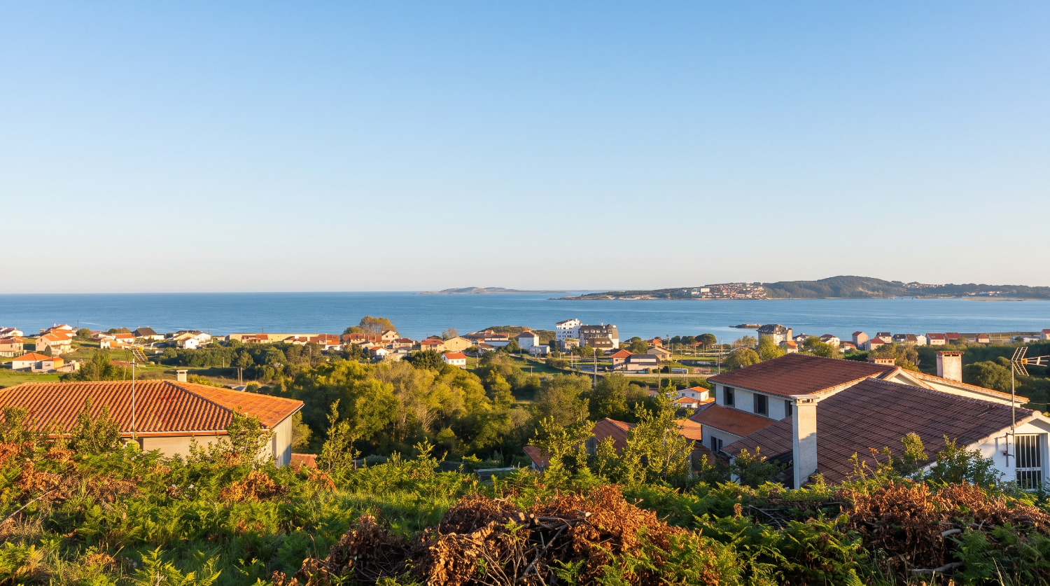 Sanxenxo: Magnifico chalet minimalista de estilo moderno con vistas a la Ria de Pontevedra