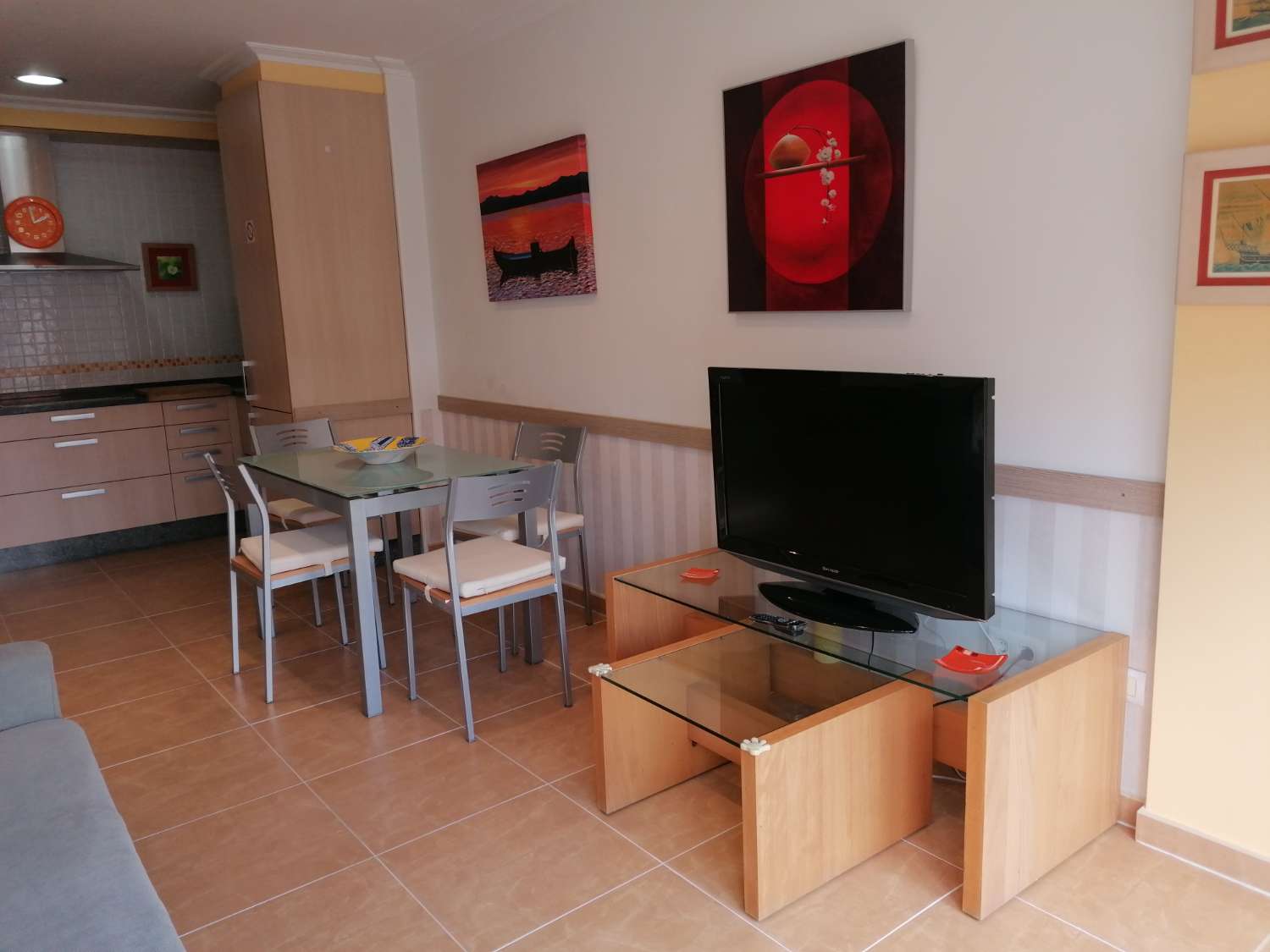 Sanxenxo: A6386: we rent a house for holiday season, 300 meters from Silgar