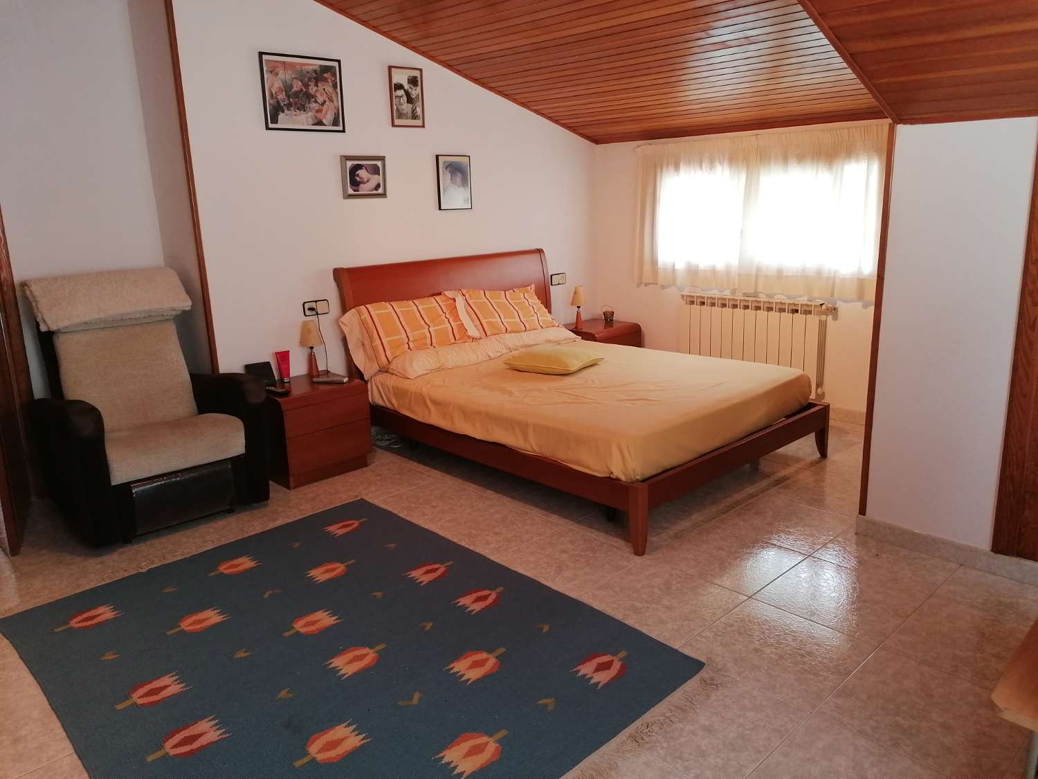 Poio: A7094: Samieira... Vila s farmou, zahradami, venkovním bazénem... výhled na moře...