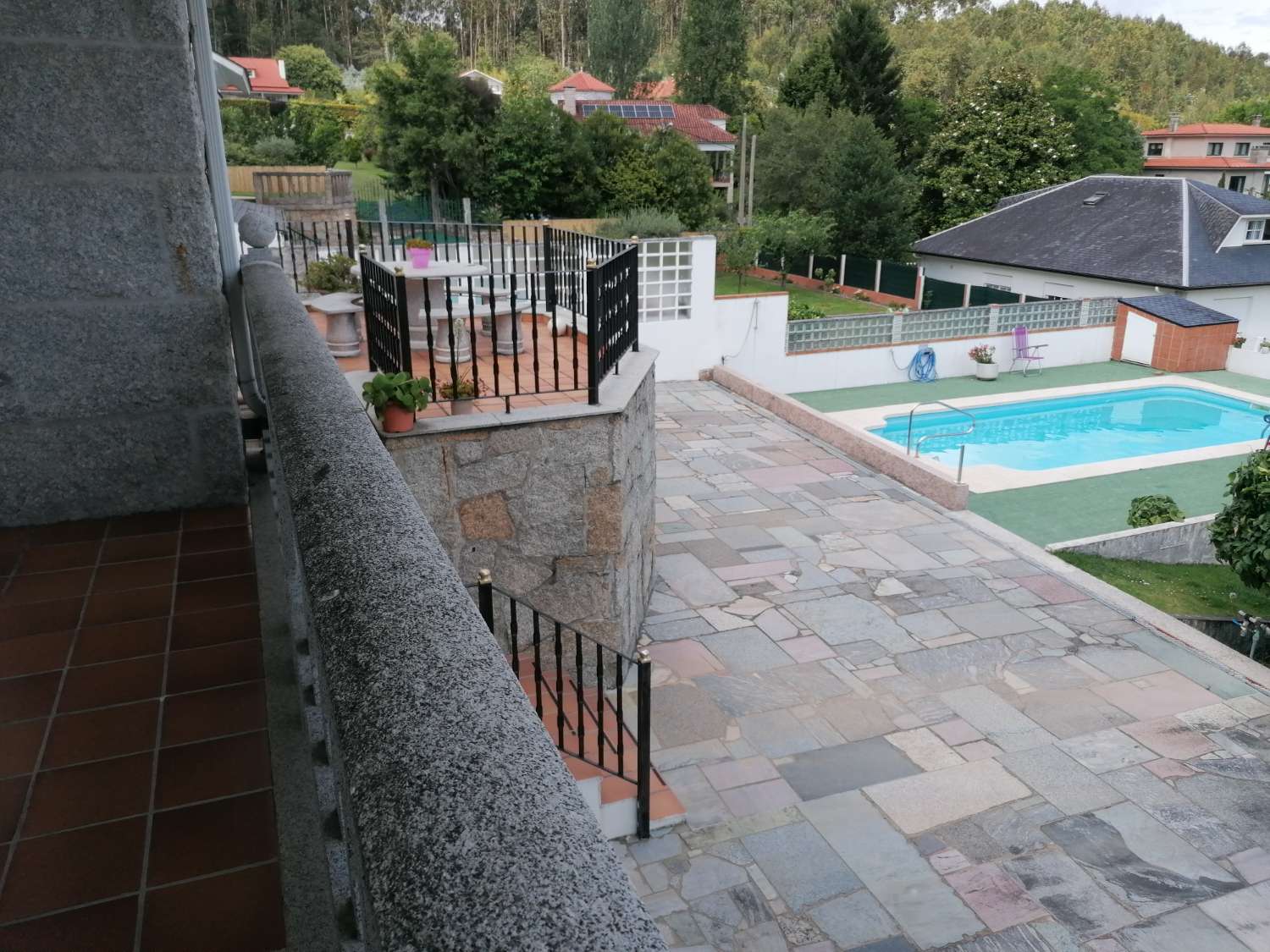 Poio: A7094: Samieira... Vila s farmou, zahradami, venkovním bazénem... výhled na moře...