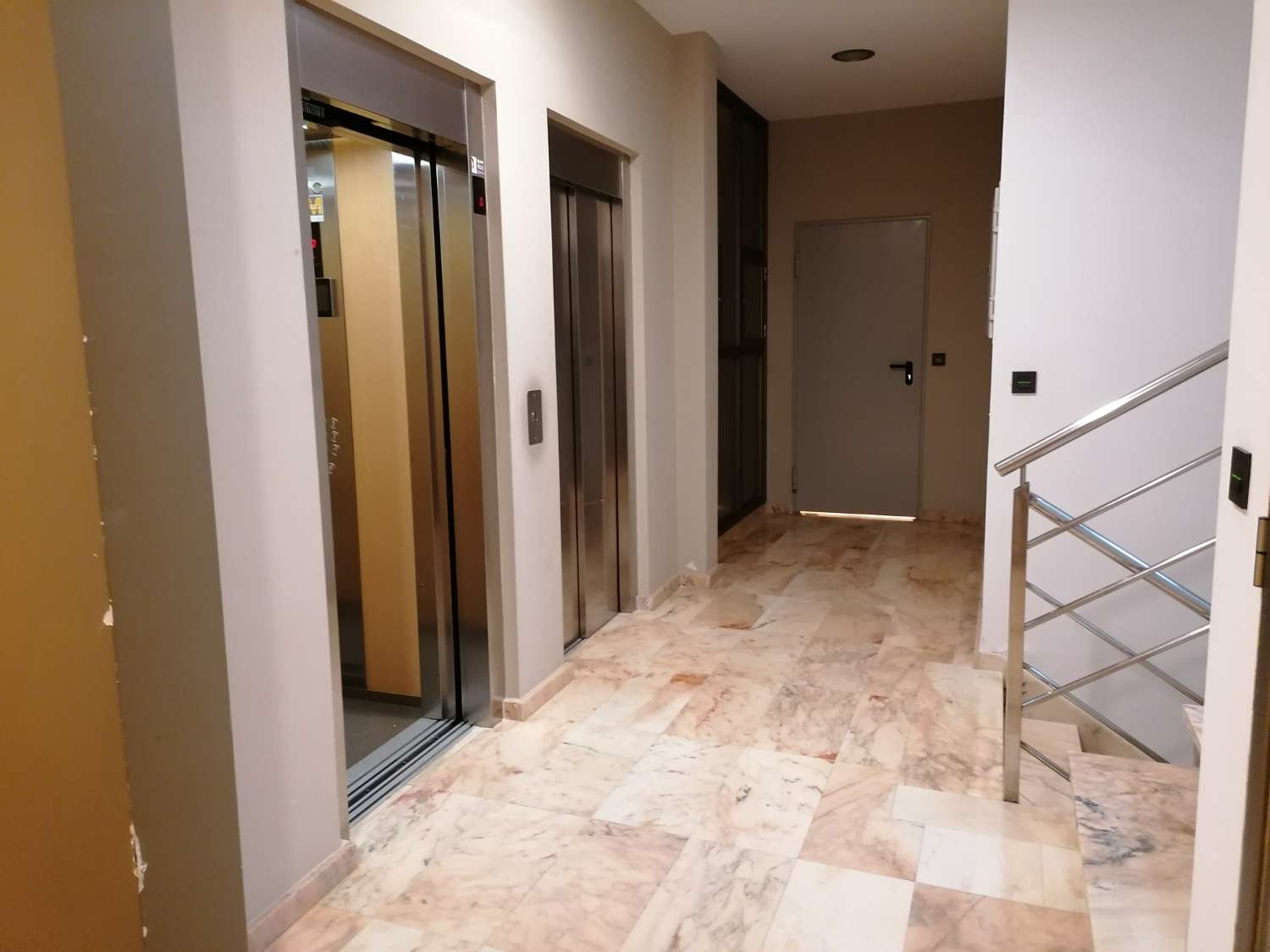 Sanxenxo: A7104: Appartamento con terrazza, garage e ripostiglio... 100 mts. di Silgar...