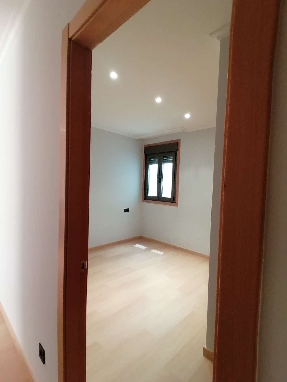 Sanxenxo: A7104: Appartamento con terrazza, garage e ripostiglio... 100 mts. di Silgar...