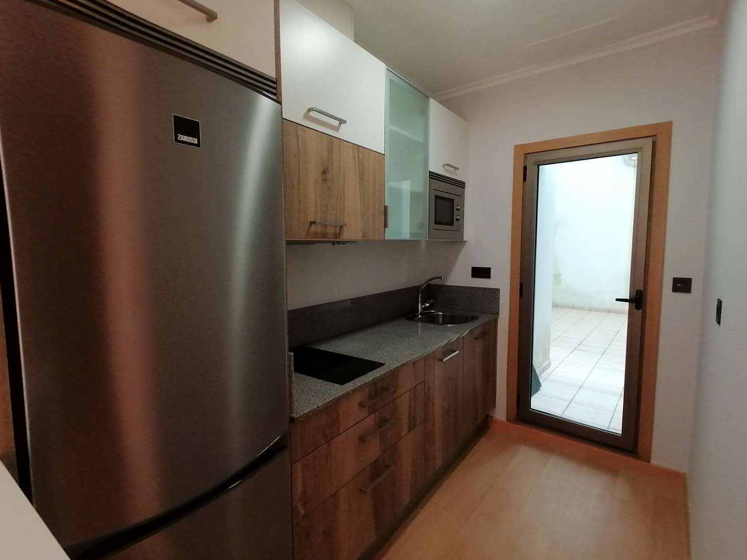 Sanxenxo: A7104: Appartamento con terrazza, garage e ripostiglio... 100 mts. di Silgar...