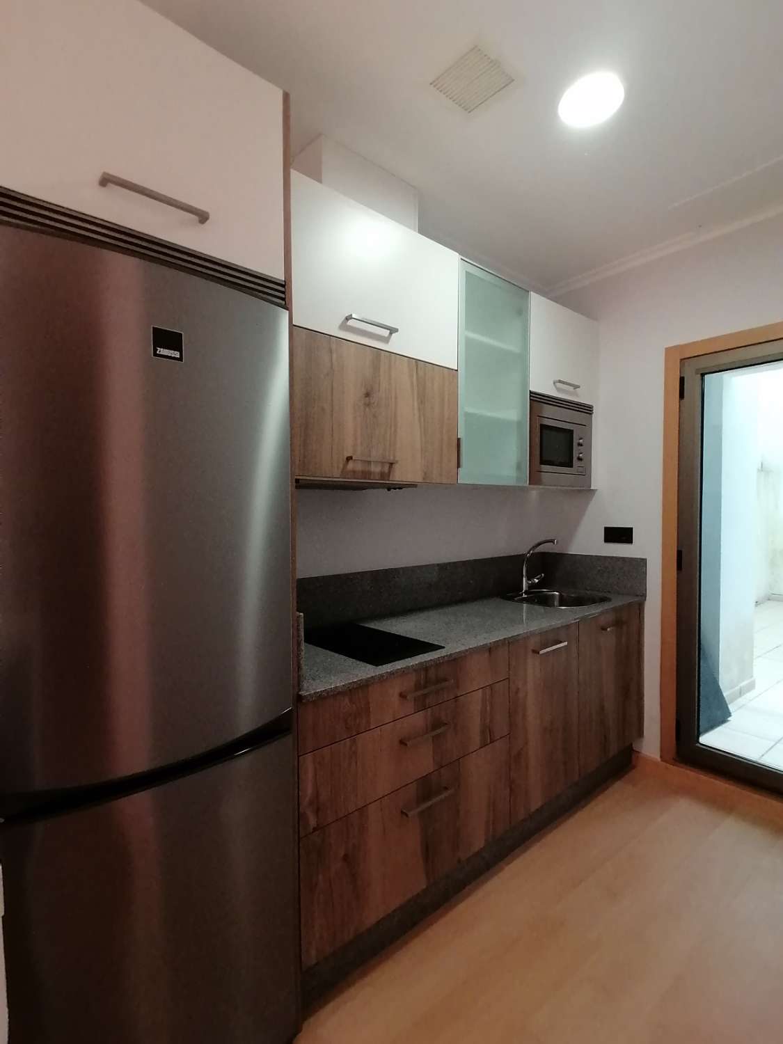 Sanxenxo: A7104: Appartamento con terrazza, garage e ripostiglio... 100 mts. di Silgar...