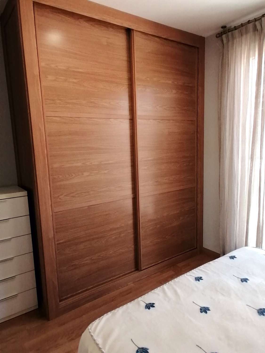 Sanxenxo: Viste spettacolari sul mare e sul porto turistico di Sanxenxo....