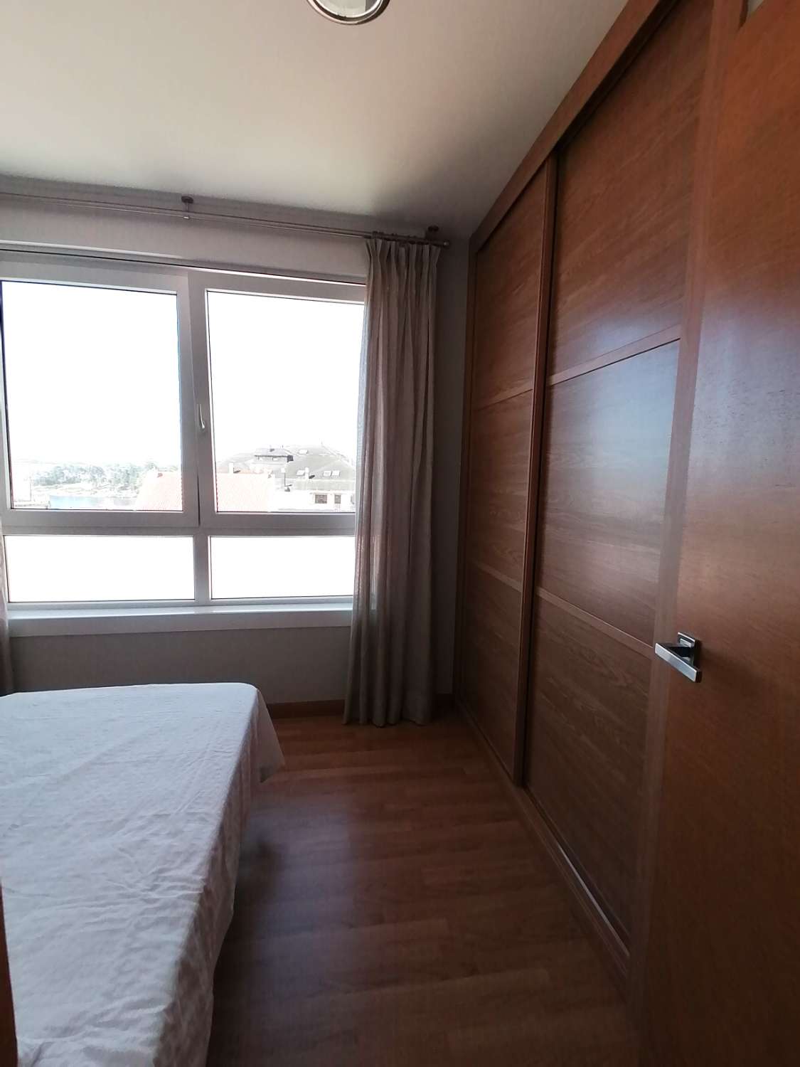 Sanxenxo: Viste spettacolari sul mare e sul porto turistico di Sanxenxo....