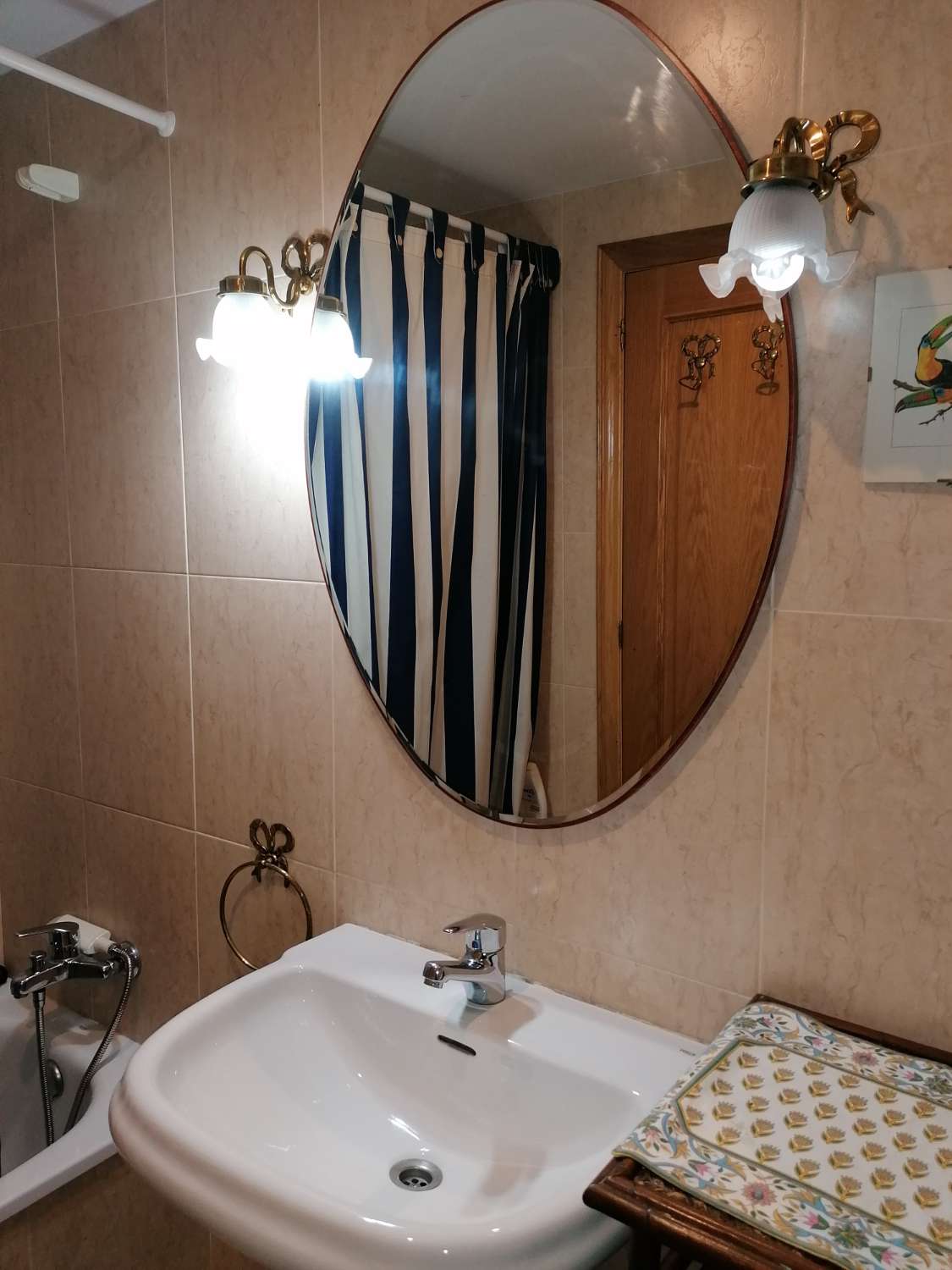 Sanxenxo: A7121: Casa ben conservata a 100 metri di distanza. del Paseo de Silgar...