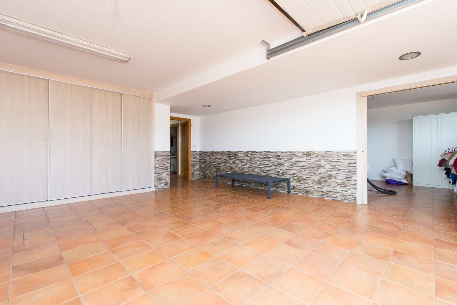 A Coruña: A7139: Cabanas: Minimalistische villa met een fantastisch uitzicht op de Ria de Ares...