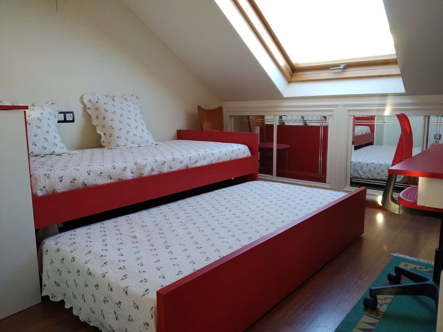 Portonovo: Penthouse s terasou, krásný výhled na pláž Caneliñas...