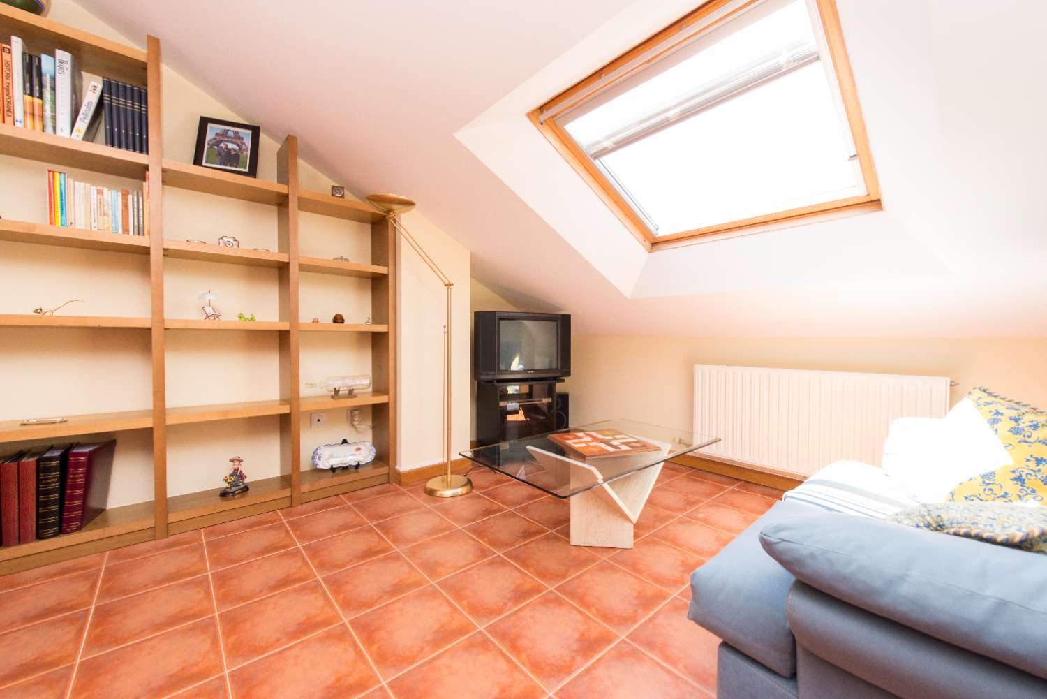 Sanxenxo: A7177: Villalonga, Rouxique: Semi-detached villa in urbanization with swimming pool, gardens, sea views...