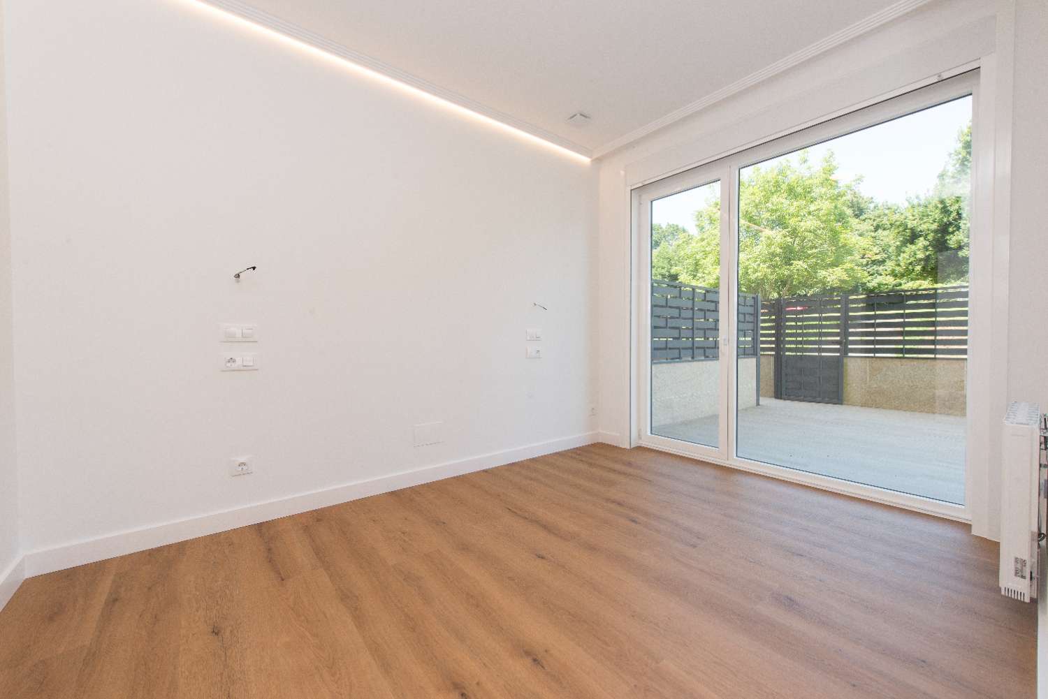 Sanxenxo: apartmán s velkou terasou pouhých 100 metrů od moře...