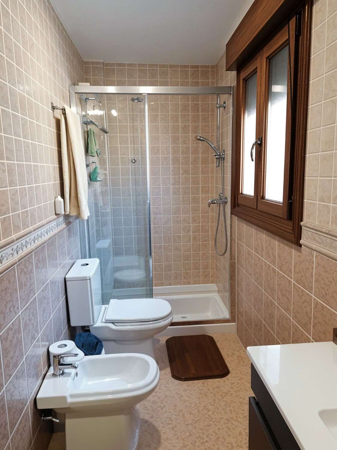 Sanxenxo: A7202: Fristående villa 2 km. av områden, strand.