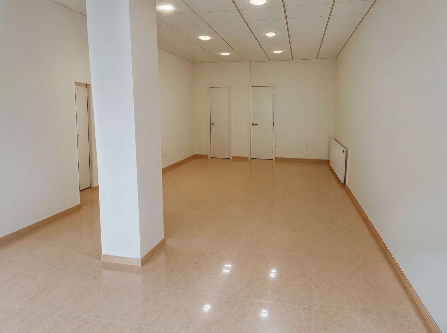 Sanxenxo: A6606: Komerční prostory, ideální pro kanceláře...