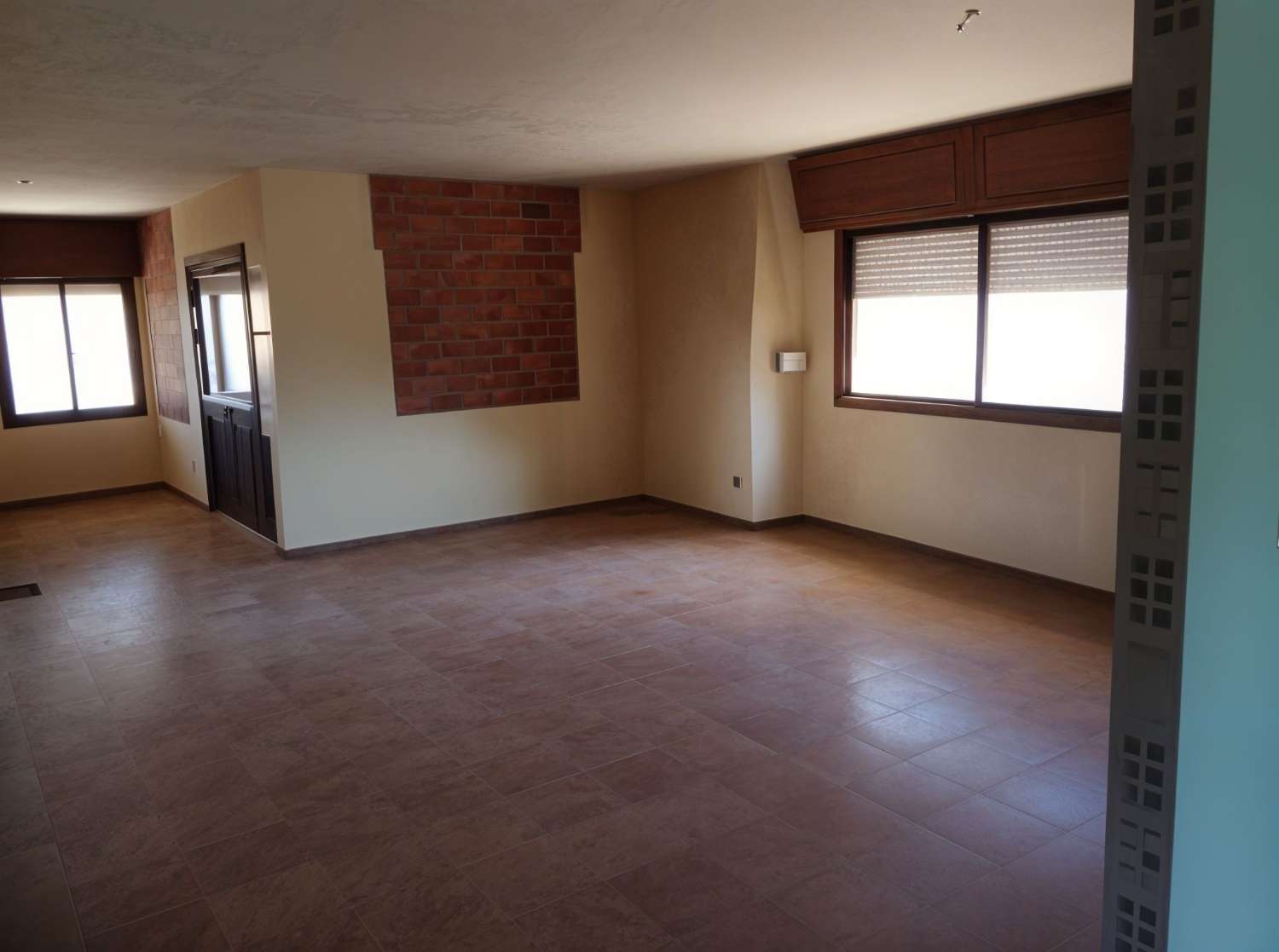 Sanxenxo: prodáváme dům s finca, komerční prostory...
