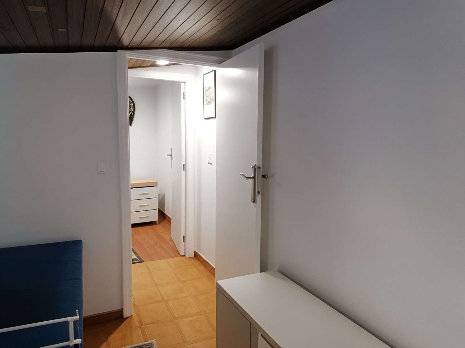O Grove: A7250: Landsbyhus med frugtplantage 300 m. af byens centrum...