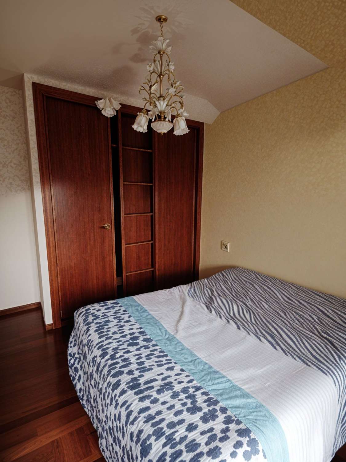 A7254: Attico con terrazzo centralissimo a Pontevedra...