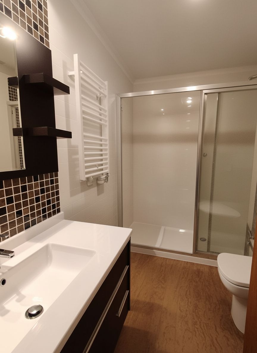 A7265: Sanxenxo: pisazo como nuevo en Sanxenxo... 3 dormitorios, terraza, dos plazas garaje y cerquita del mar...