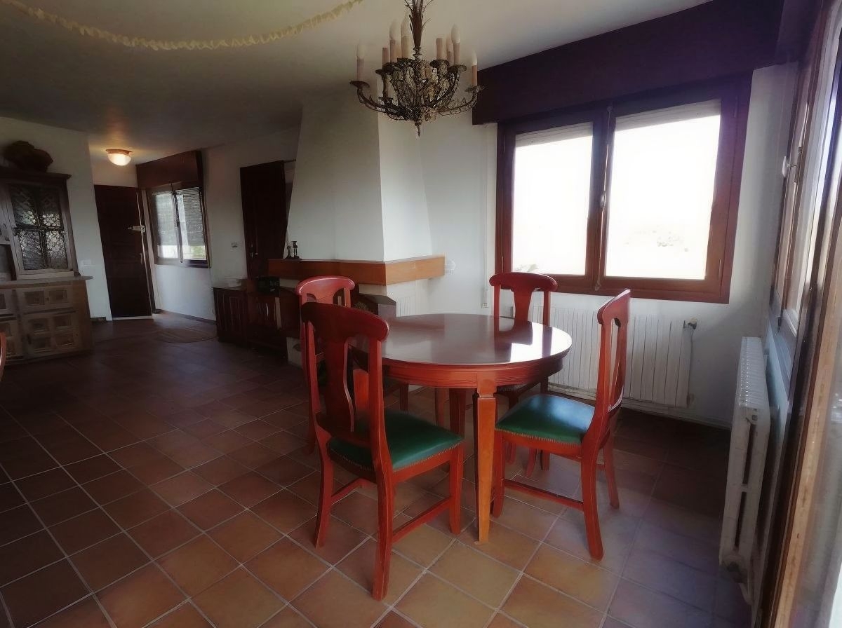 Chalet pareado en San Vicente do Grove, con vistas a la Ria...
