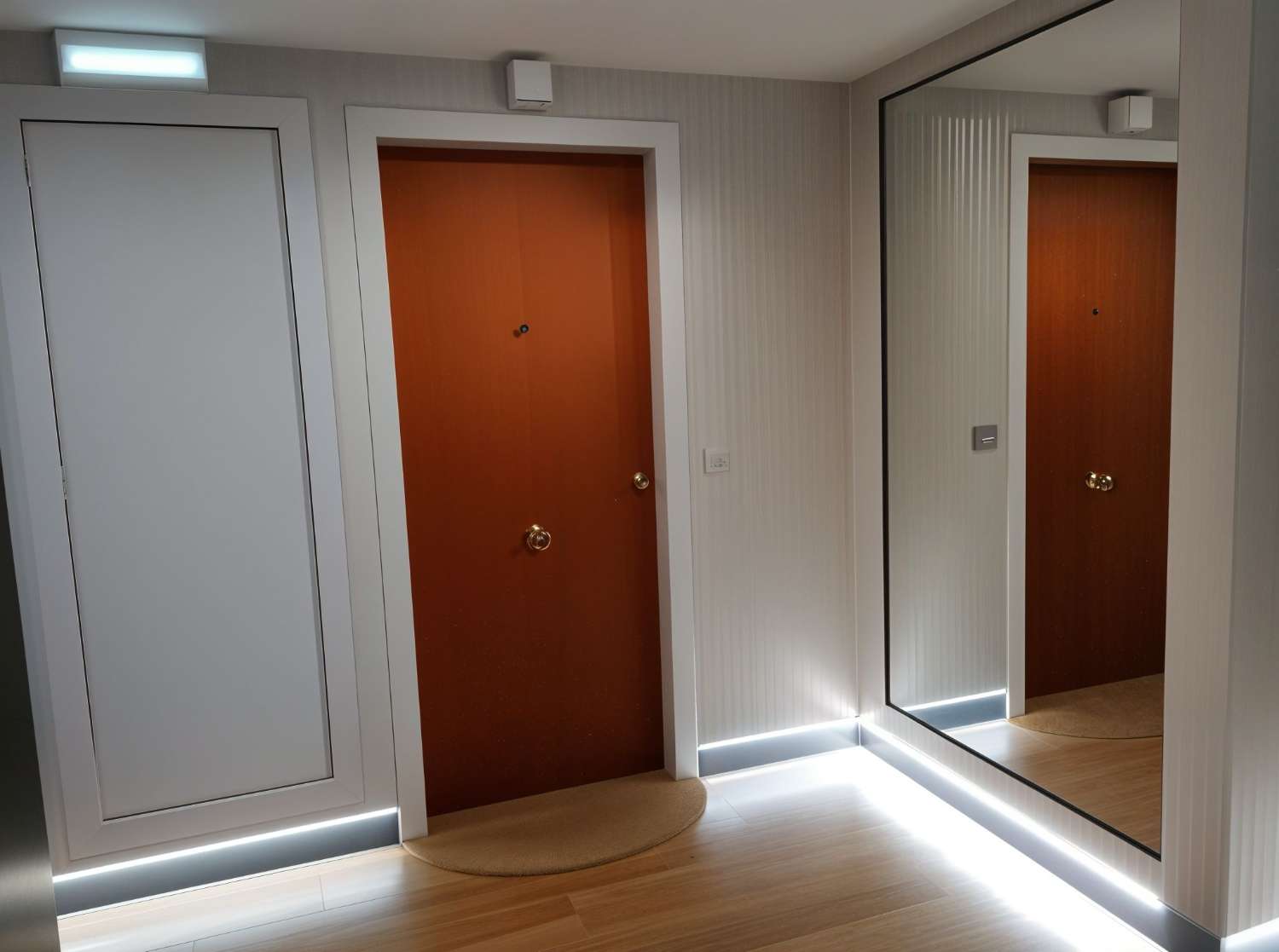 Sanxenxo: fantastisches Penthouse, komplett renoviert mit Garagenplatz und Abstellraum...