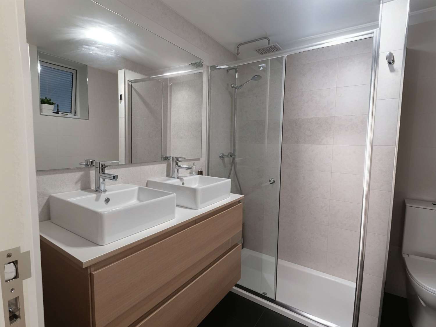 Sanxenxo: fantastisches Penthouse, komplett renoviert mit Garagenplatz und Abstellraum...