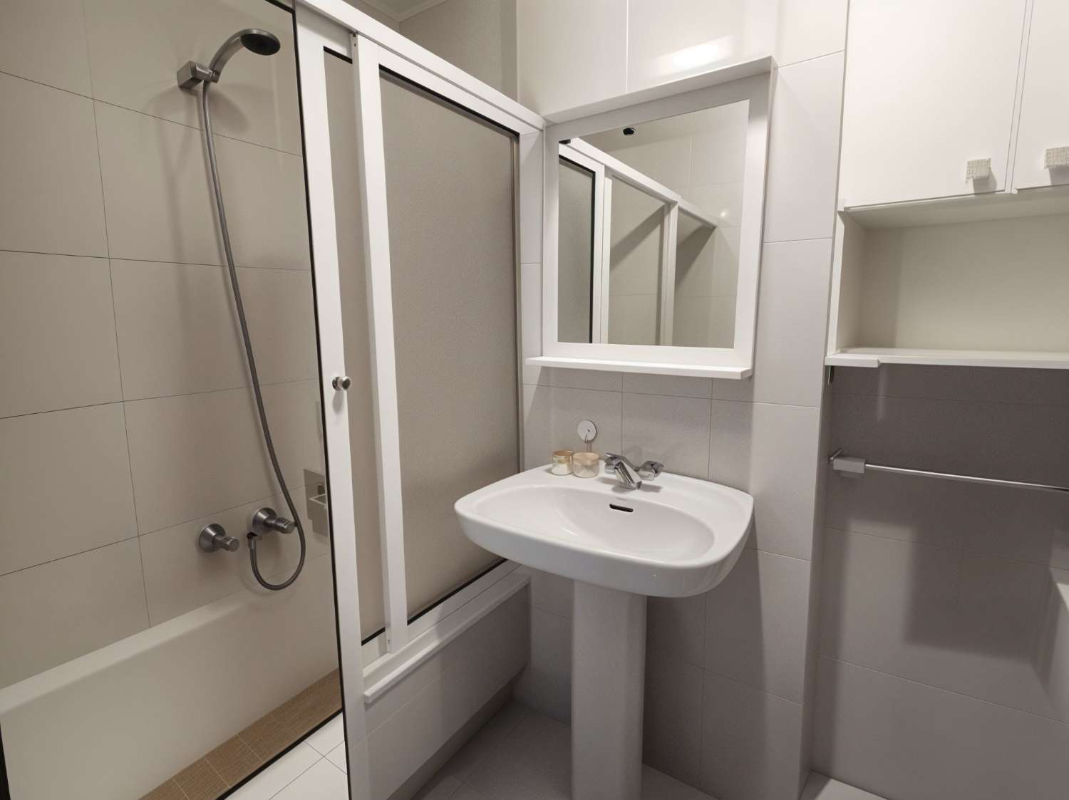 O Grove: A7264: apartment in the town centre, 300 metres from the Town Hall