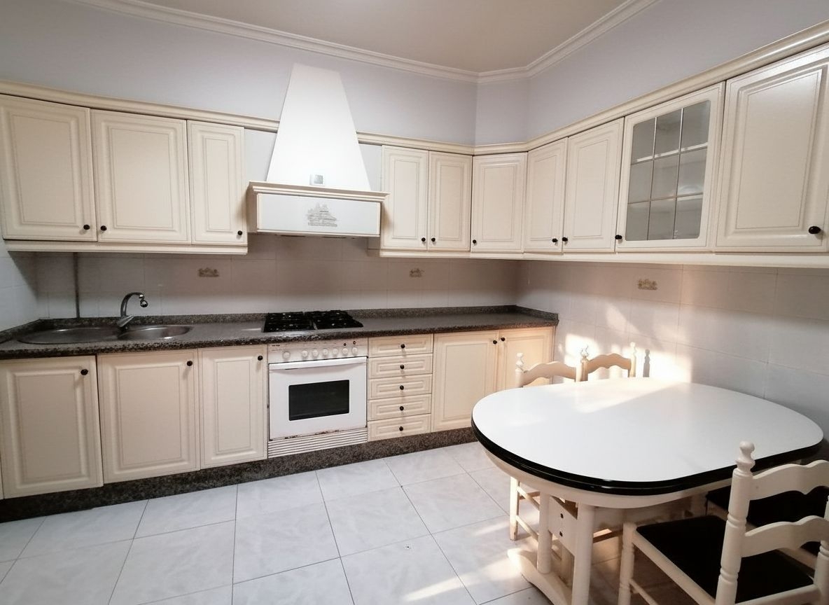 VILLAGARCIA: Casa independiente con finca