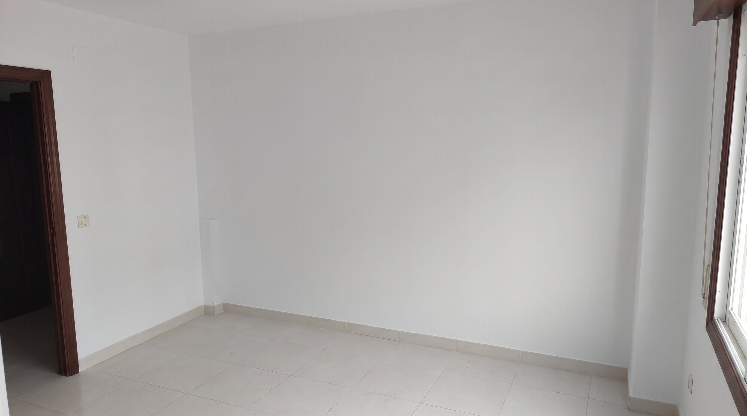Sanxenxo: A7312: Apartment with terrace 20 meters from the sea...