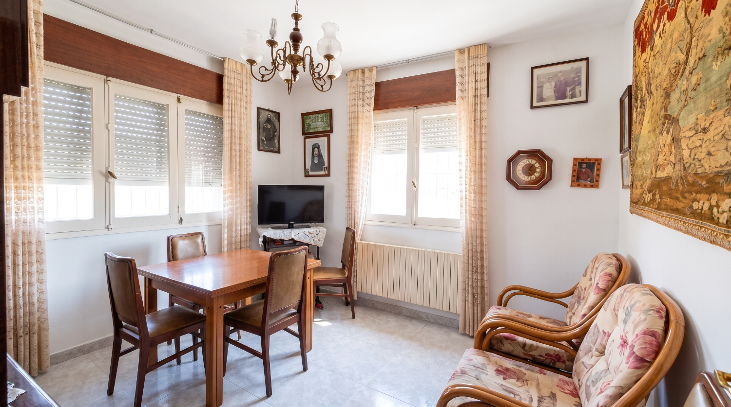 Sanxenxo: Haus mit Finca nur 500 Meter vom Paseo de Silgar entfernt...