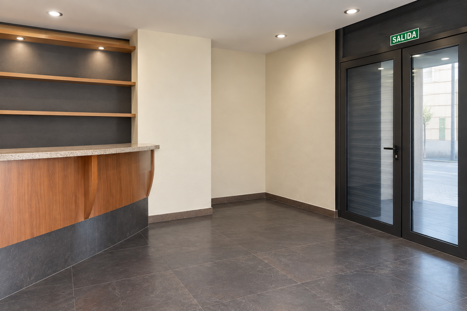 Vilagarcia de Arousa: alquilamos local comercial con Licencia de Pub...