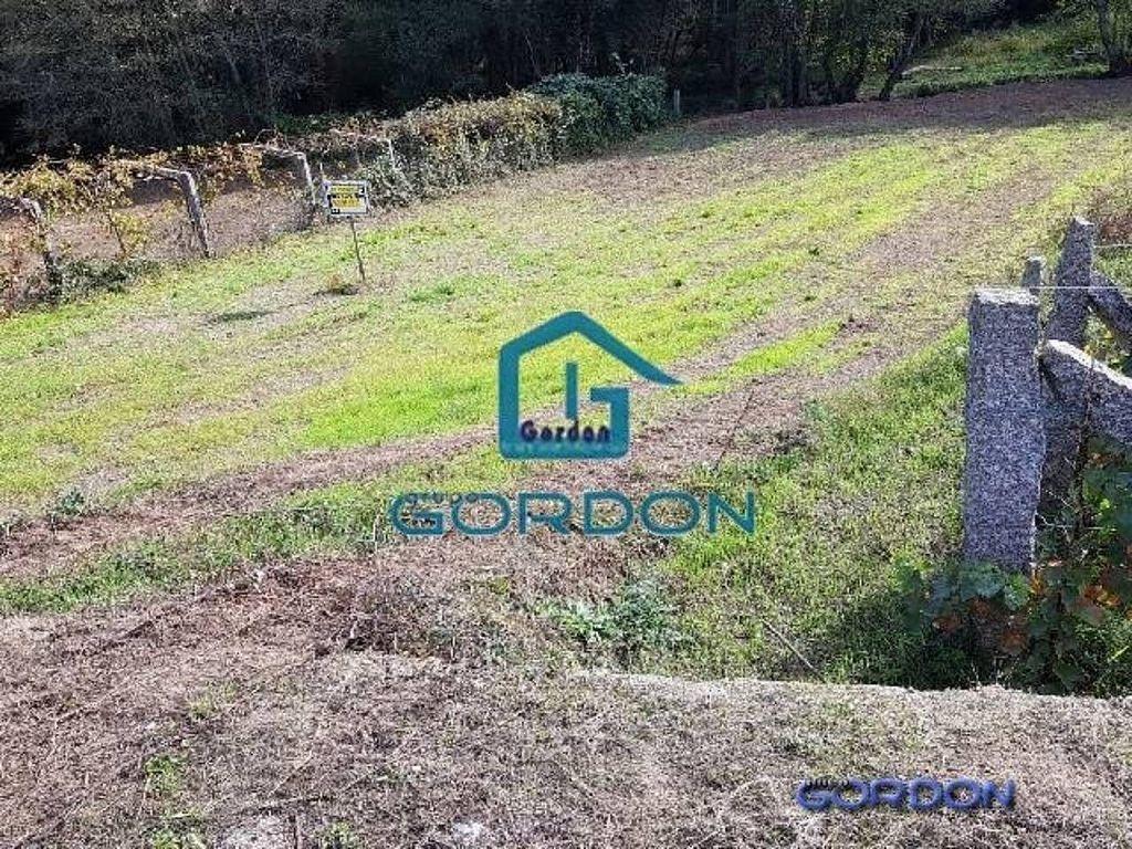 Country Property for sale in Meis