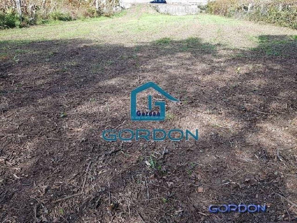 Country Property for sale in Meis