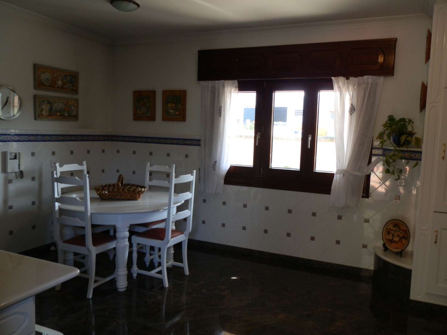 Chalet te koop in Meaño